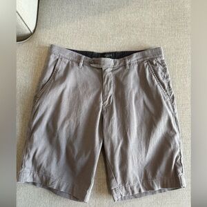 Ted baker 9" chino short